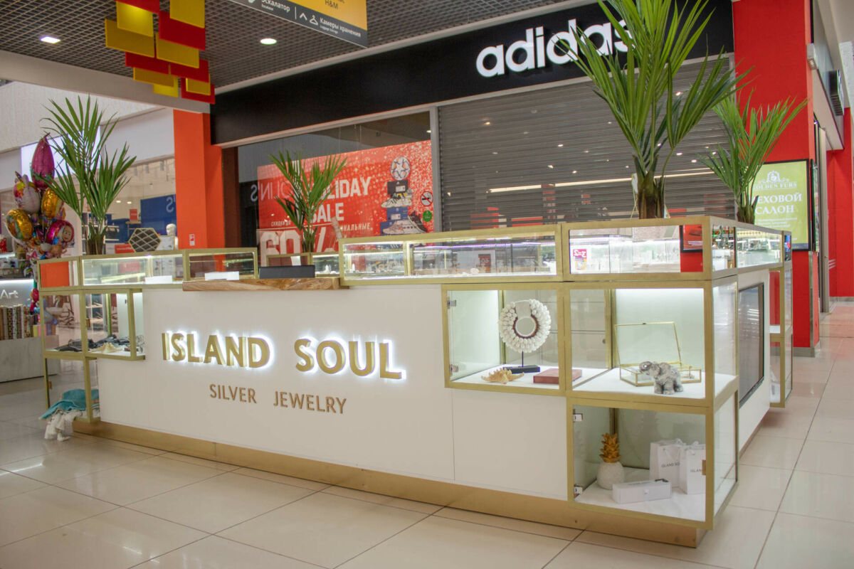 Магазин украшений island soul. Ювелирный Island Soul. Island Soul магазин. Island Soul бутик. Island Soul Новосибирск.